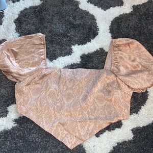 forever 21 size medium tan flair sleeve crop top